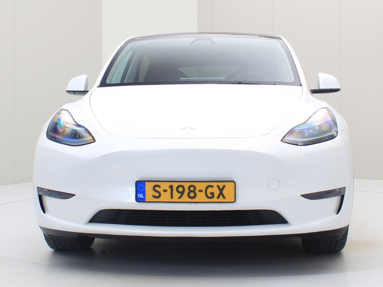 Tesla Model Y Long Range AWD 75kWh 351pk AMD RYZEN [ AUTOPILOT+20 INCH+PREMIUM AUDIO ] 5