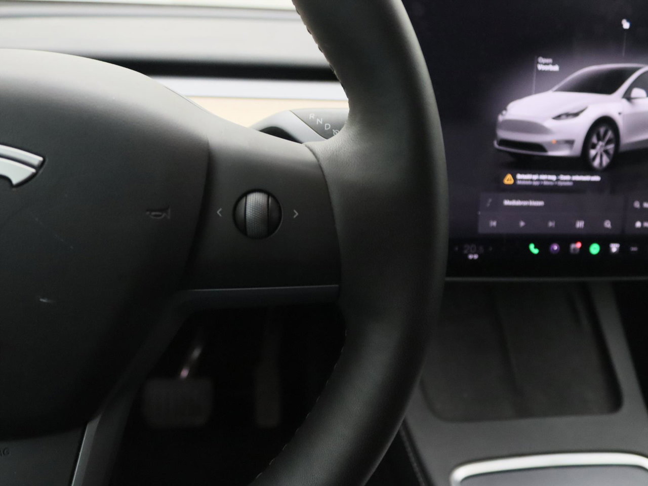 Tesla Model Y Long Range AWD 75kWh 351pk AMD RYZEN [ AUTOPILOT+20 INCH+PREMIUM AUDIO ] 29