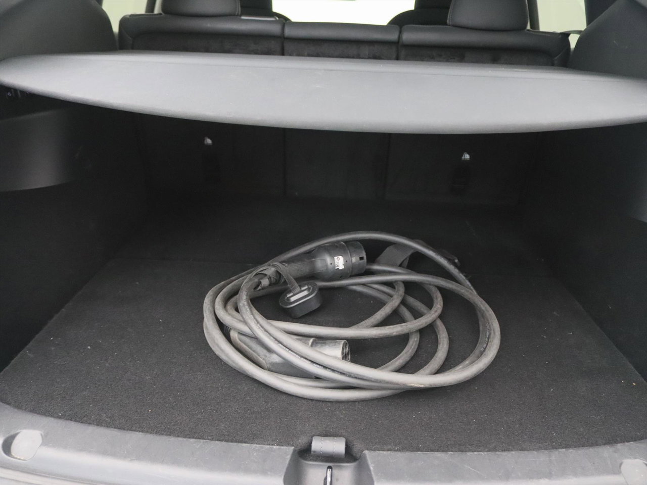 Tesla Model Y Standard RWD Plus 351pk 92,5% SoH [ LFP ACCU+AUTOPILOT+19 INCH+PREMIUM AUDIO ] 10