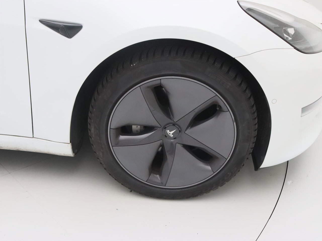 Tesla Model 3 Long-Range AWD 351pk 75 kWh FACELIFT [ WARMTEPOMP+AUTOPILOT+620KM WLTP ] 10