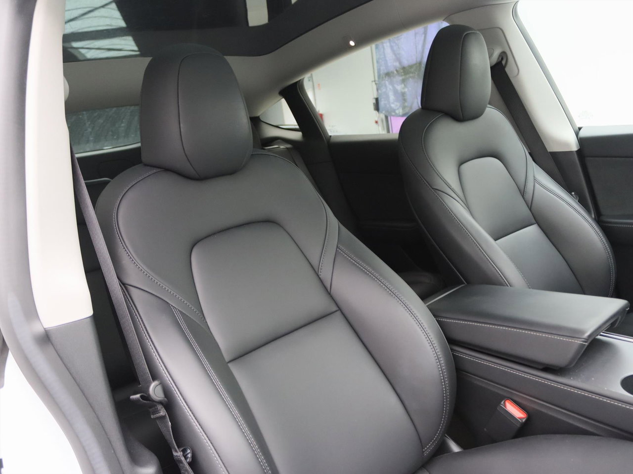 Tesla Model Y Standard RWD Plus 351pk AMD RYZEN [ LFP ACCU+FSD+19 INCH+PREMIUM AUDIO ] 15