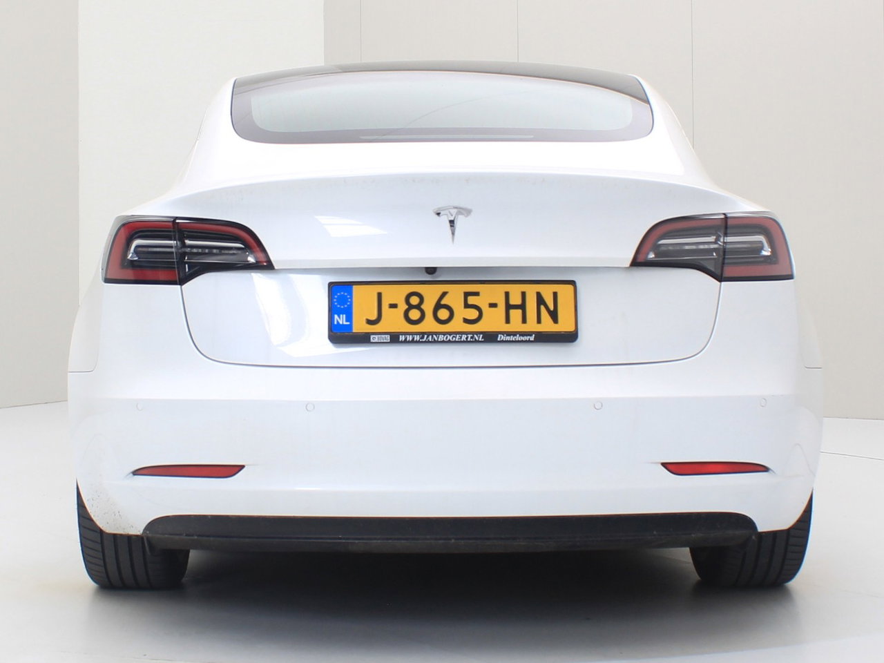 Tesla Model 3 Standard RWD Plus [ AUTOPILOT+19 INCH+60 kWh+PREMIUM AUDIO ] 6