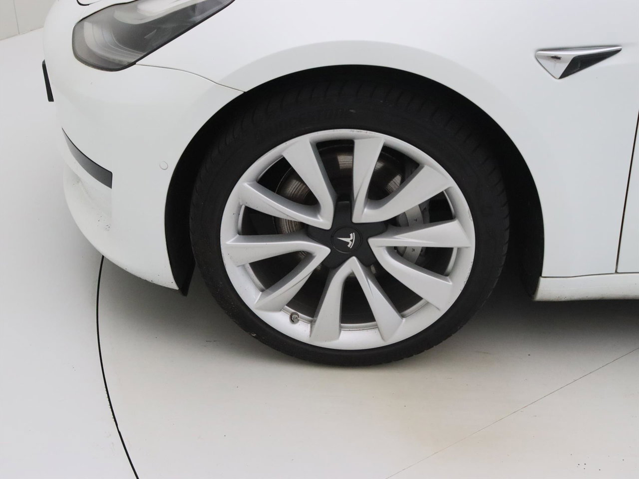 Tesla Model 3 Standard RWD Plus [ AUTOPILOT+19 INCH+60 kWh+PREMIUM AUDIO ] 12
