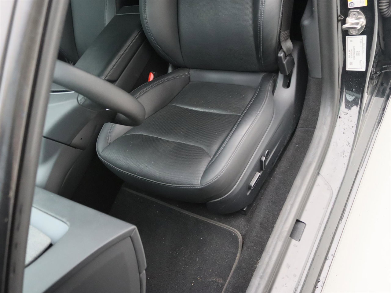 Tesla Model 3 Tesla Model 3 Standard RWD Plus HIGHLAND [ HW4+LFP-ACCU+AUTOPILOT+60 kWh+PREMIUM AUDIO ] 26