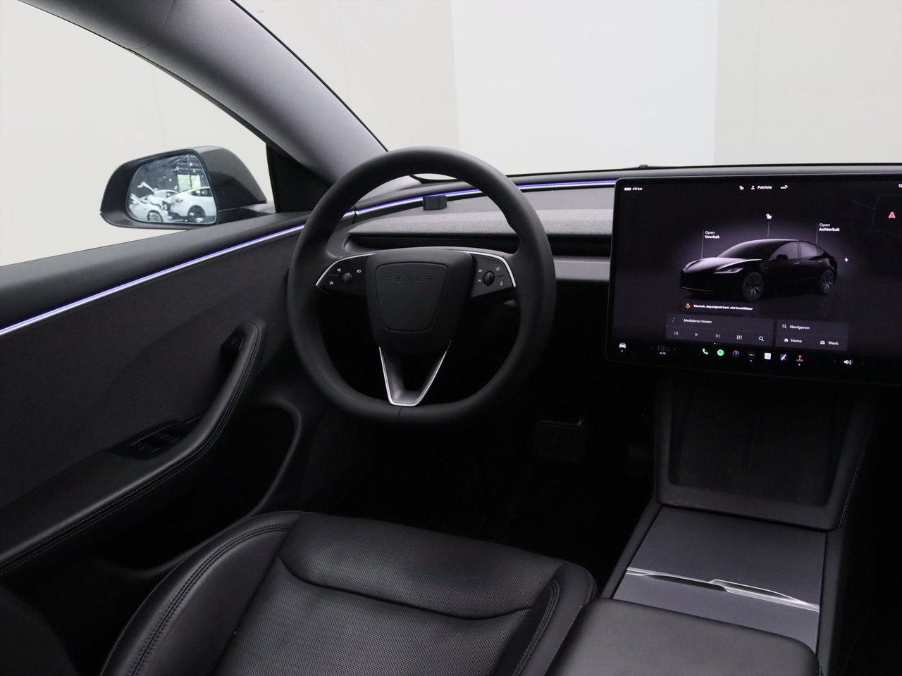 Tesla Model 3 Tesla Model 3 Standard RWD Plus HIGHLAND [ HW4+LFP-ACCU+AUTOPILOT+60 kWh+PREMIUM AUDIO ] 18