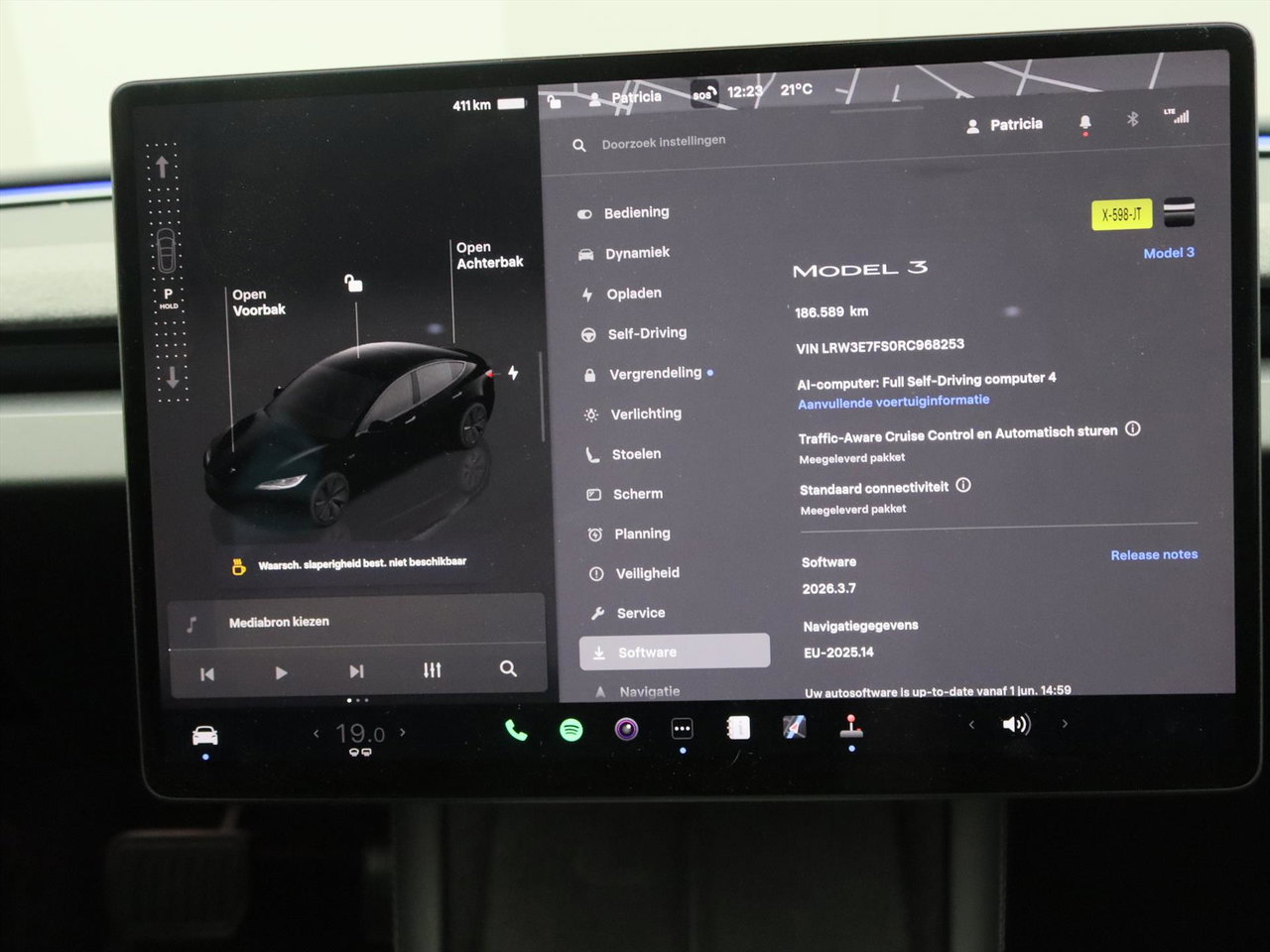 Tesla Model 3 Tesla Model 3 Standard RWD Plus HIGHLAND [ HW4+LFP-ACCU+AUTOPILOT+60 kWh+PREMIUM AUDIO ] 30