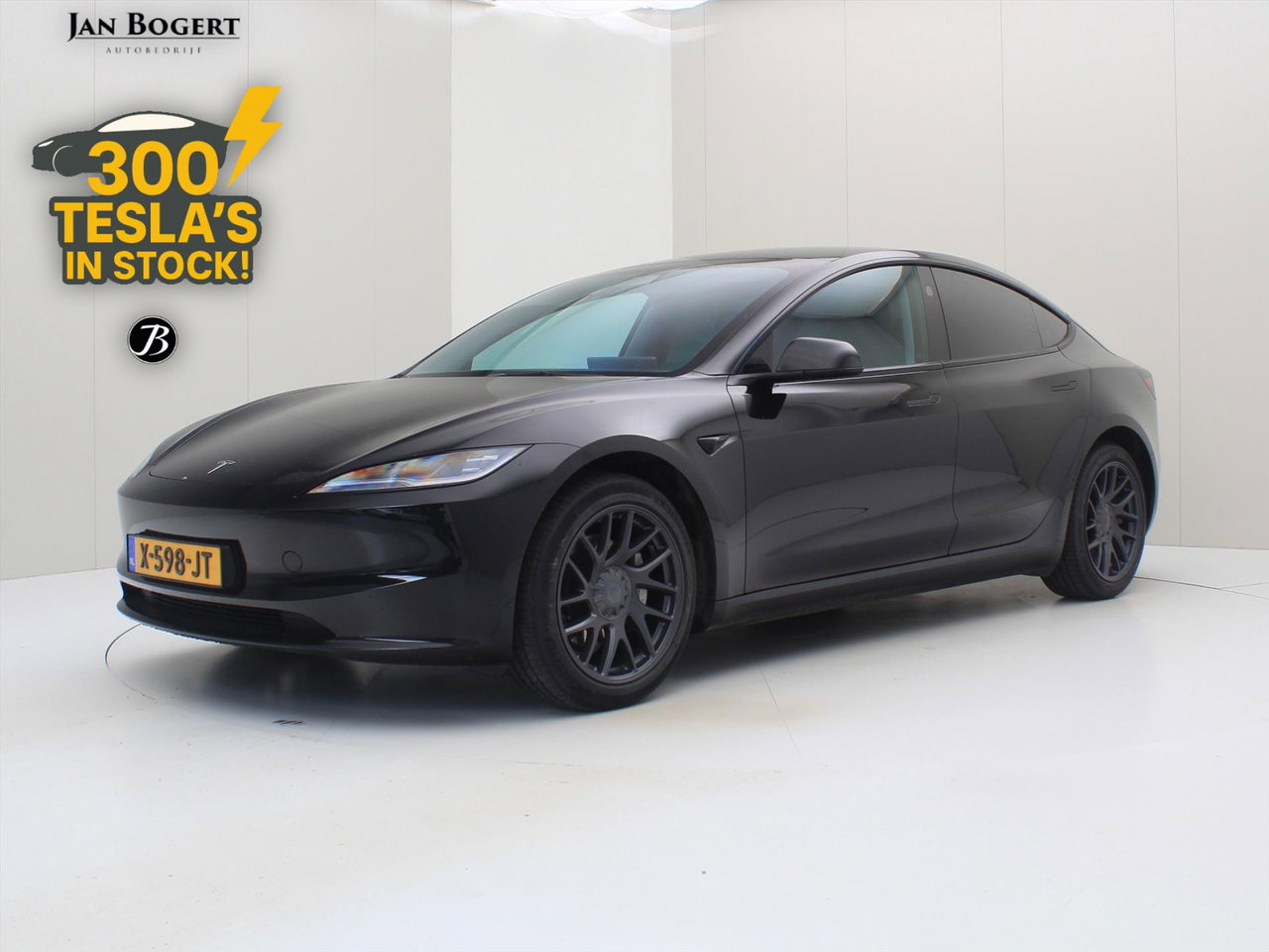 Tesla Model 3 Tesla Model 3 Standard RWD Plus HIGHLAND [ HW4+LFP-ACCU+AUTOPILOT+60 kWh+PREMIUM AUDIO ]