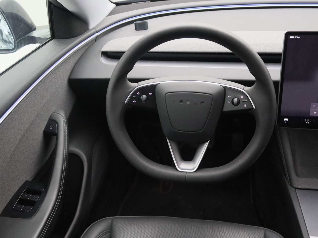 Tesla Model 3 Tesla Model 3 Standard RWD Plus HIGHLAND [ HW4+LFP-ACCU+AUTOPILOT+60 kWh+PREMIUM AUDIO ] 19