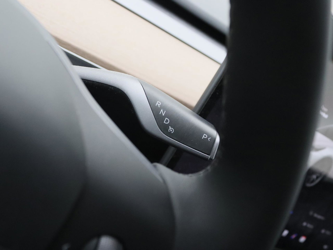 Tesla Model Y Long Range 351pk AWD 92.8% SoH AMD RYZEN [ 19 INCH+WARMTEPOMP+533KM WLTP+PREMIUM AUDIO ] 25