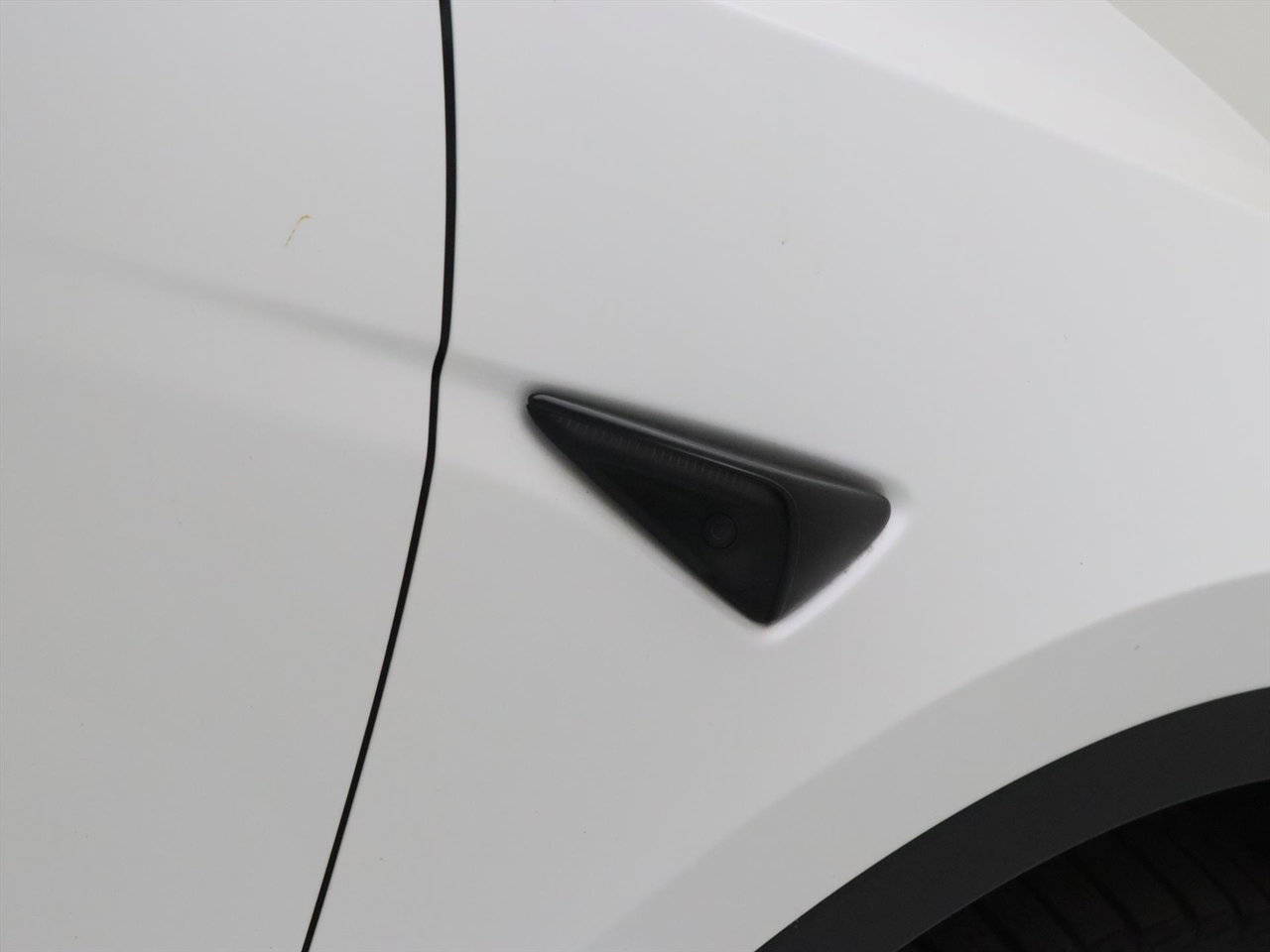 Tesla Model Y Long Range 351pk AWD 92.8% SoH AMD RYZEN [ 19 INCH+WARMTEPOMP+533KM WLTP+PREMIUM AUDIO ] 14
