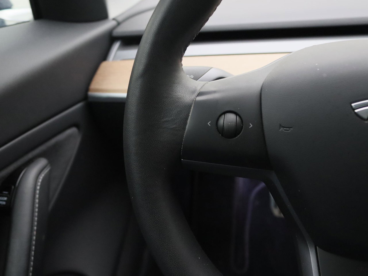 Tesla Model 3 Long-Range AWD 351pk 75 kWh 89.1% SoH [ AUTOPILOT+620KM WLTP+PREMIUM AUDIO ] 28