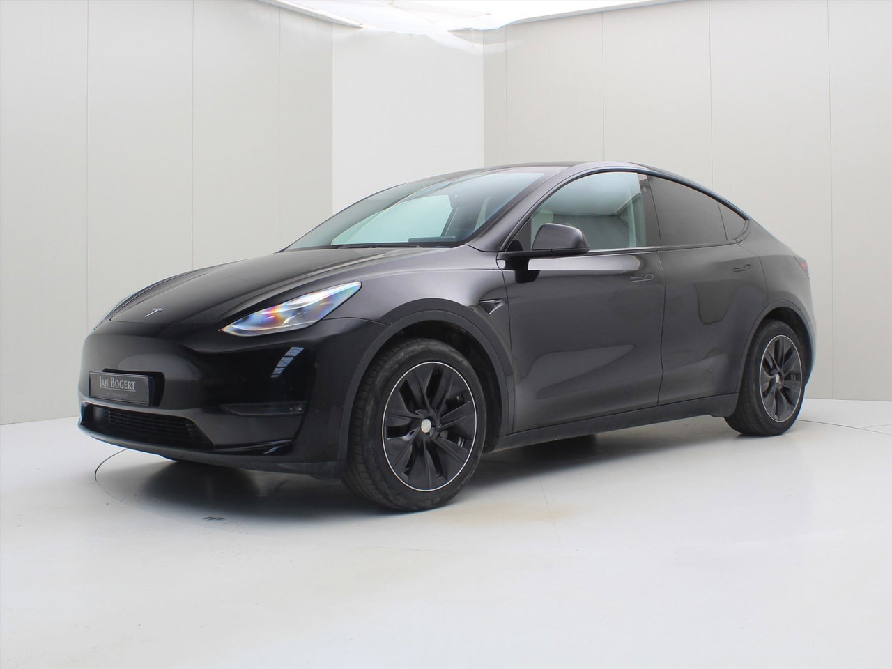 Tesla Model Y Long Range AWD 75kWh 351pk 93.2% SoH [ TREKHAAK+AMD RYZEN+AUTOPILOT+19 INCH+PREMIUM AUDIO ]