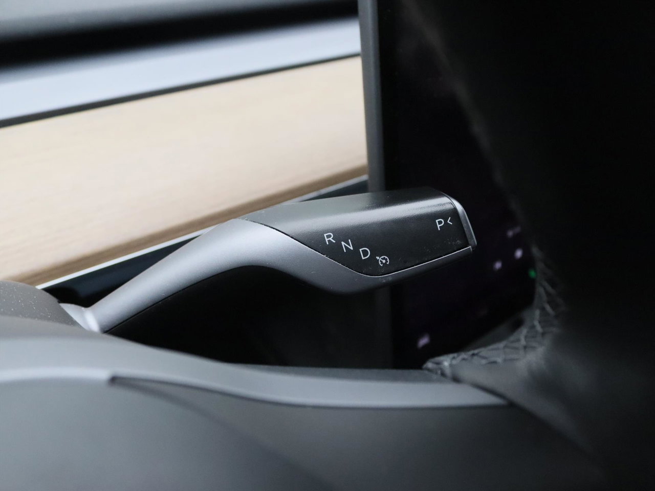 Tesla Model Y Long Range AWD 75kWh 351pk 93.2% SoH [ TREKHAAK+AMD RYZEN+AUTOPILOT+19 INCH+PREMIUM AUDIO ] 23