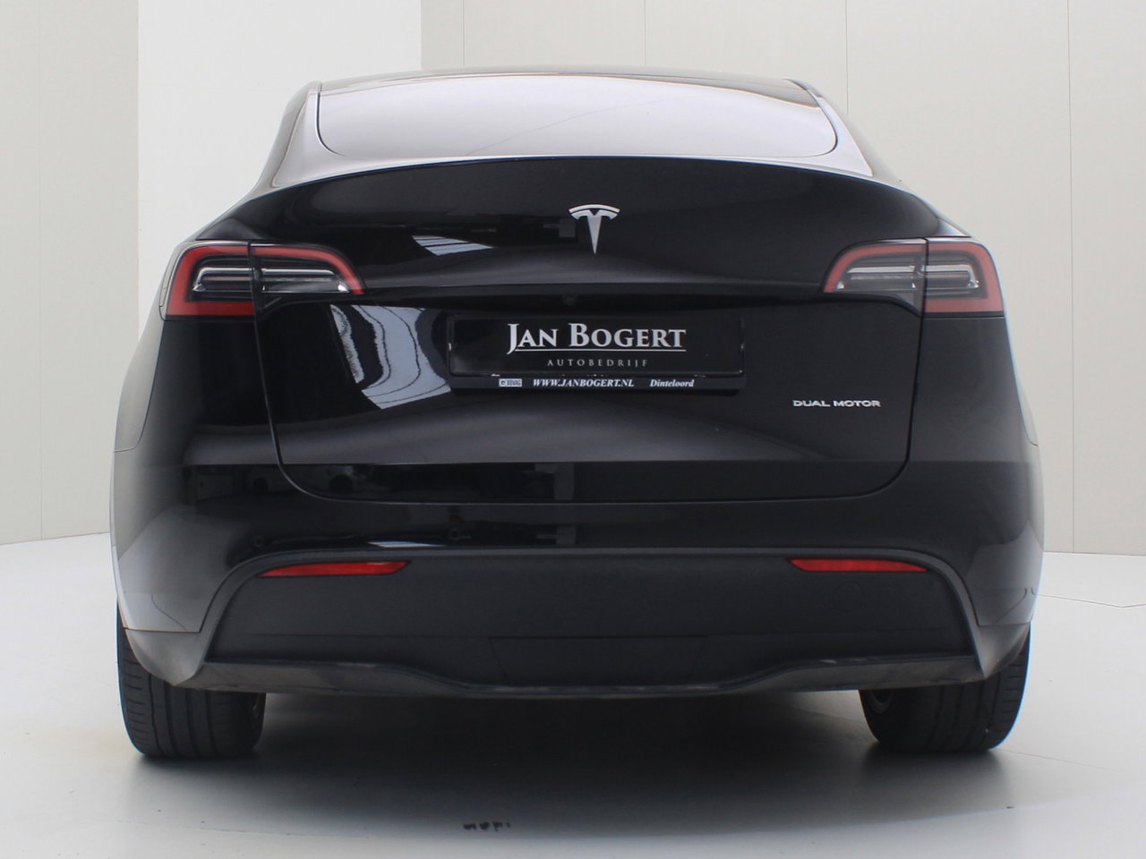 Tesla Model Y Long Range AWD 75kWh 351pk AMD RYZEN 92.4% SoH [ FSD+WIT LEDER+19 INCH+PREMIUM AUDIO ] 6