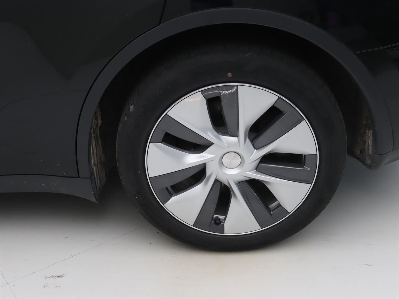 Tesla Model Y Long Range AWD 75kWh 351pk AMD RYZEN 92.4% SoH [ FSD+WIT LEDER+19 INCH+PREMIUM AUDIO ] 12