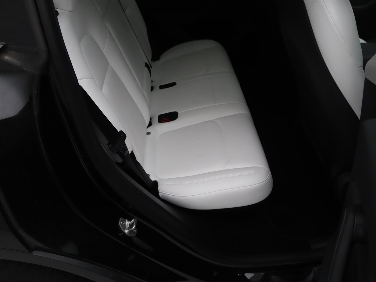 Tesla Model Y Long Range AWD 75kWh 351pk AMD RYZEN 92.4% SoH [ FSD+WIT LEDER+19 INCH+PREMIUM AUDIO ] 14