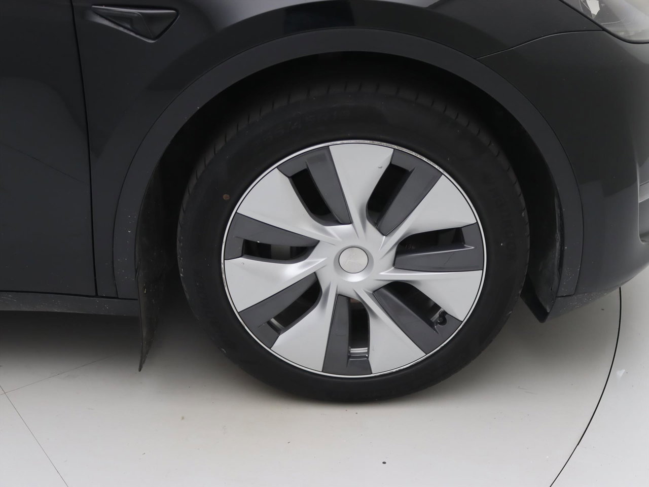 Tesla Model Y Long Range AWD 75kWh 351pk AMD RYZEN 92.4% SoH [ FSD+WIT LEDER+19 INCH+PREMIUM AUDIO ] 10
