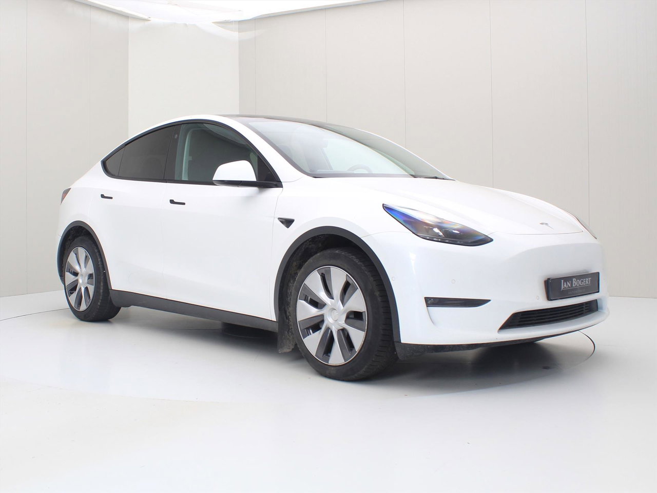 Tesla Model Y Long Range AWD 75kWh 351pk AMD RYZEN 92.5 % Soh [ TREKHAAK+AUTOPILOT+19 INCH+PREMIUM AUDIO ] 6