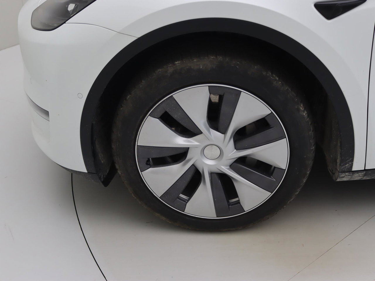 Tesla Model Y Long Range AWD 75kWh 351pk AMD RYZEN 92.5 % Soh [ TREKHAAK+AUTOPILOT+19 INCH+PREMIUM AUDIO ] 24