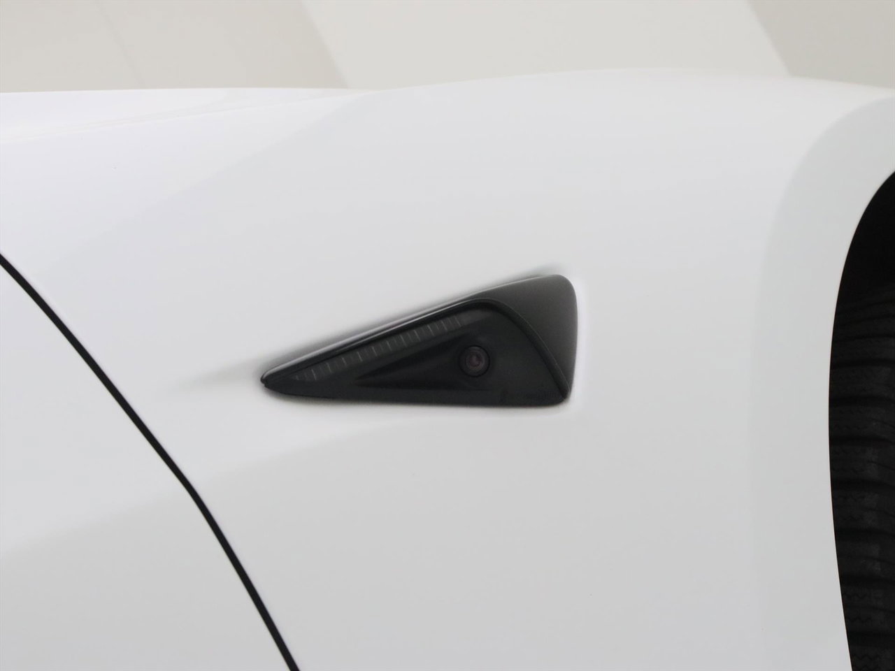 Tesla Model 3 Standard RWD Plus FACELIFT [ LFP-ACCU+WARMTEPOMP+AUTOPILOT+60 kWh+PREMIUM AUDIO ] 26