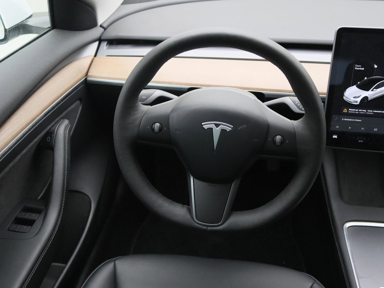 Tesla Model 3 Standard RWD Plus FACELIFT [ LFP-ACCU+WARMTEPOMP+AUTOPILOT+60 kWh+PREMIUM AUDIO ] 19