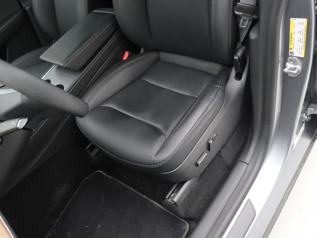 Tesla Model Y Long Range AWD 75kWh 351pk 94.3% SoH [ AMD RYZEN+AUTOPILOT+20 INCH+PREMIUM AUDIO ] 26