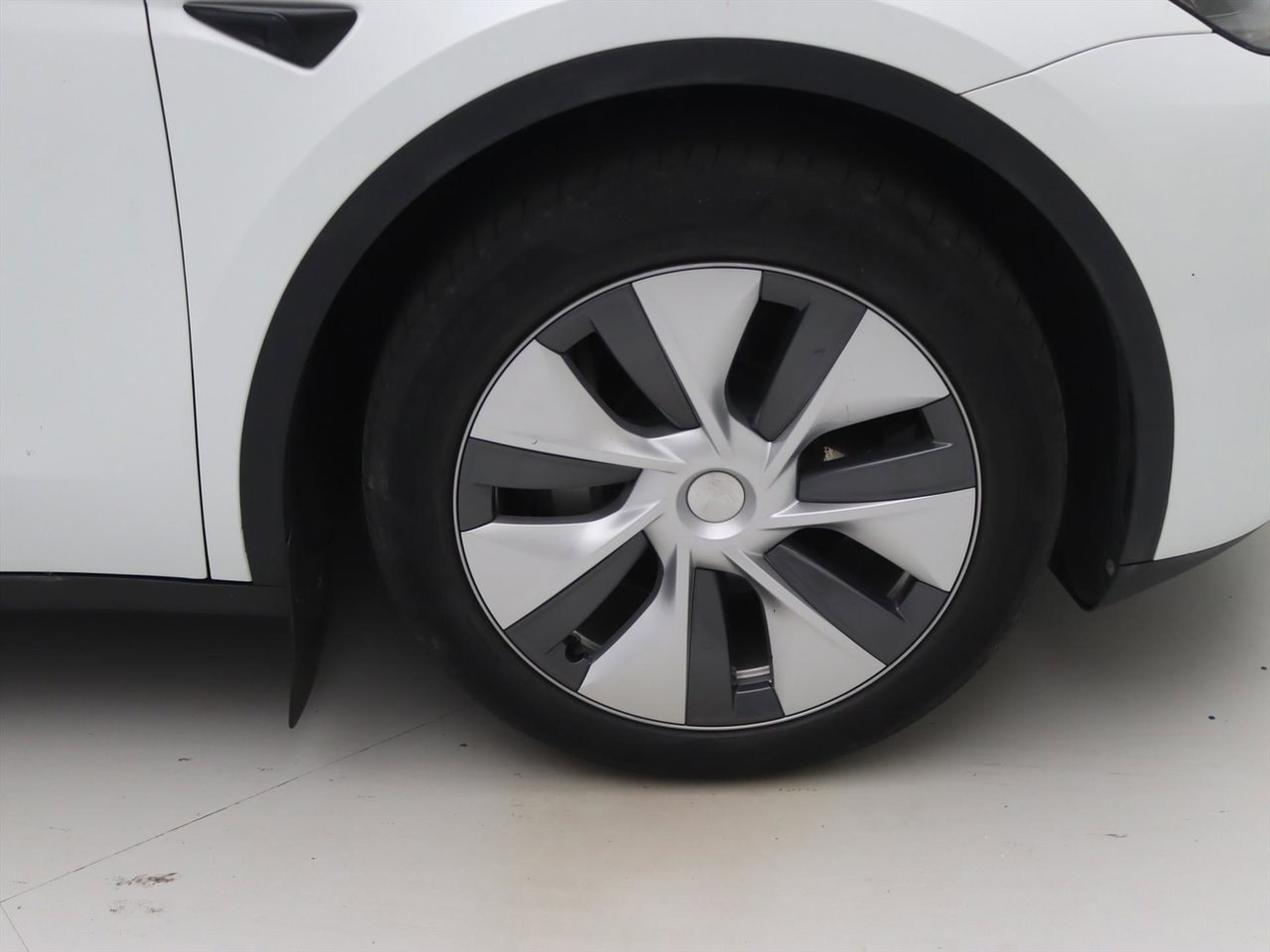 Tesla Model Y Long Range AWD 75kWh 351pk 94.1% SoH [ AMD RYZEN+TREKHAAK+AUTOPILOT+19 INCH+PREMIUM AUDIO ] 14