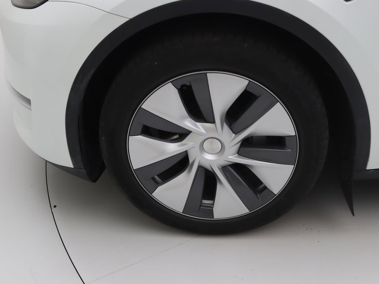 Tesla Model Y Long Range AWD 75kWh 351pk 94.1% SoH [ AMD RYZEN+TREKHAAK+AUTOPILOT+19 INCH+PREMIUM AUDIO ] 23
