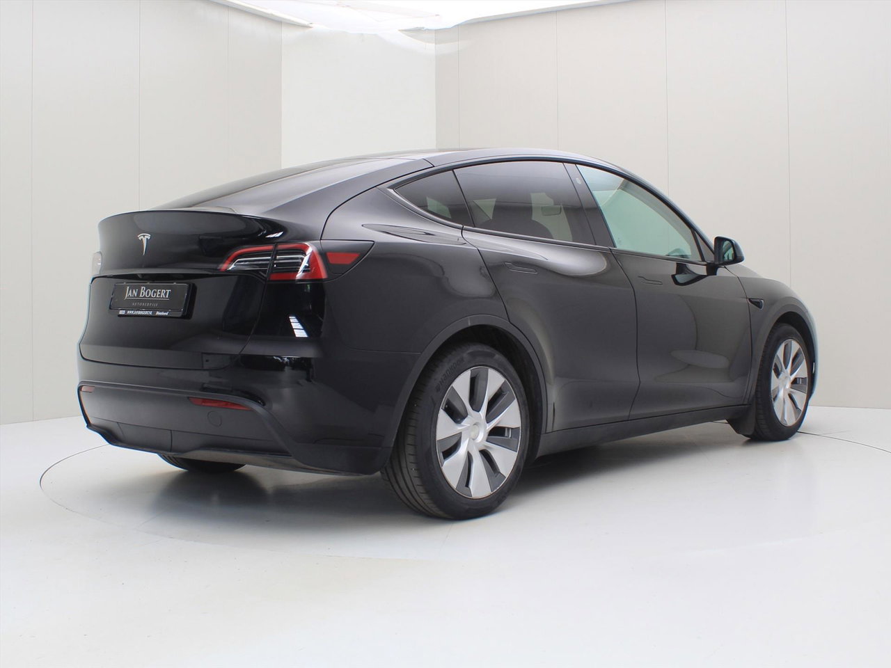 Tesla Model Y Standard RWD Plus [ AMD RYZEN+LFP ACCU+AUTOPILOT+19 INCH+PREMIUM AUDIO ] 2