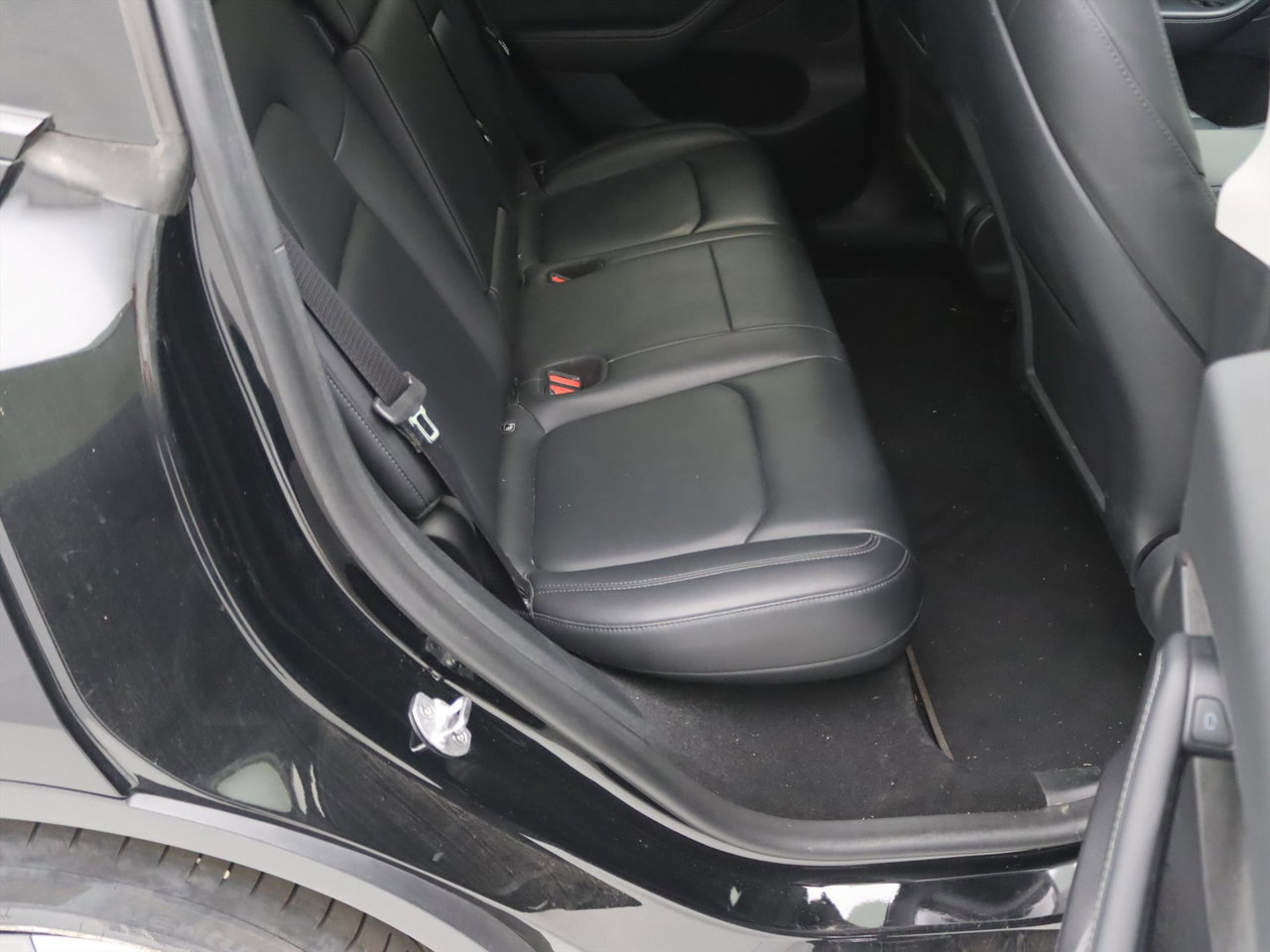 Tesla Model Y Standard RWD Plus [ AMD RYZEN+LFP ACCU+AUTOPILOT+19 INCH+PREMIUM AUDIO ] 13