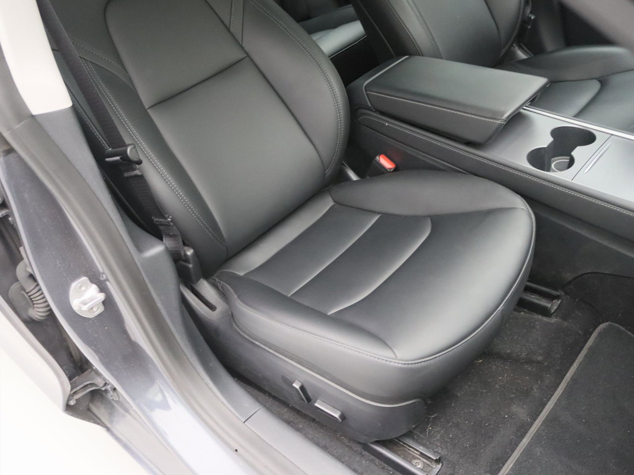 Tesla Model 3 Long-Range AWD 351pk 75 kWh 91.6% SoH UPGRADE [ RYZEN AMD+WARMTEPOMP+AUTOPILOT+PREMIUM AUDIO ] 21