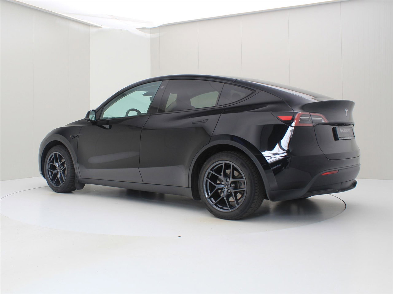 Tesla Model Y Standard RWD Plus 351pk 90.5% SoH [ AMD RYZEN+LFP ACCU+AUTOPILOT+19 INCH+PREMIUM AUDIO ] 3