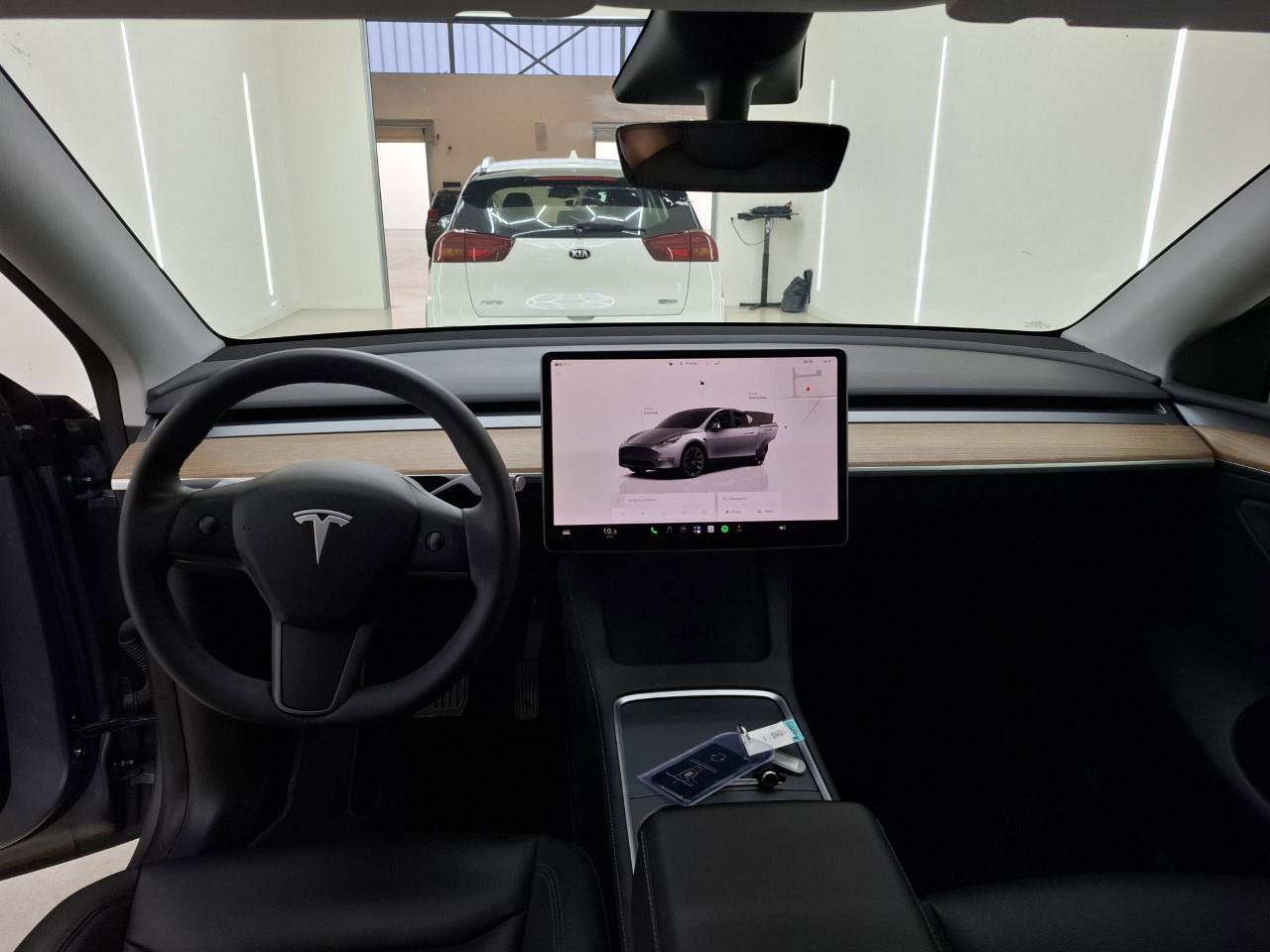 Tesla Model Y Long Range AWD 351pk AMD RYZEN 91.9% SoH [ TREKHAAK+ AUTOPILOT+20 INCH+PREMIUM AUDIO ] 4