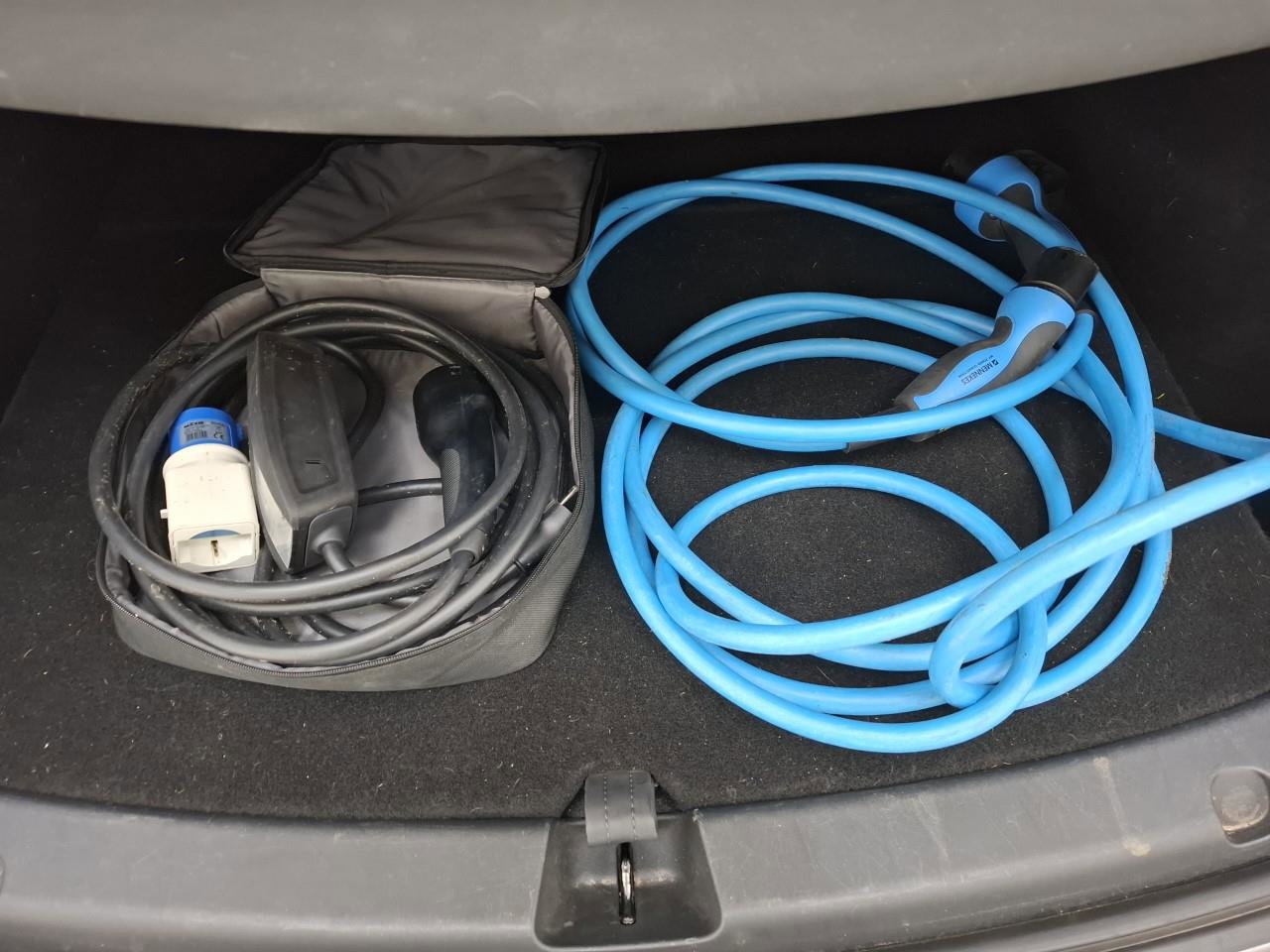 Tesla Model Y Long Range AWD 351pk AMD RYZEN 91.9% SoH [ TREKHAAK+ AUTOPILOT+20 INCH+PREMIUM AUDIO ] 11