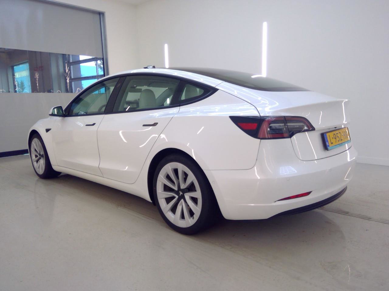 Tesla Model 3 Standard RWD Plus FACELIFT 89% SoH [ WIT LEDER+TREKHAAK+WARMTEPOMP+AUTOPILOT ] 5