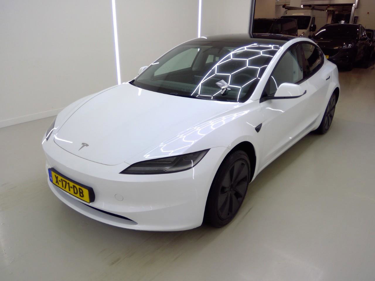 Tesla Model 3 Standard RWD Plus Highland 97% SoH [ HW4+LFP-ACCU+AUTOPILOT+60 kWh+PREMIUM AUDIO ]