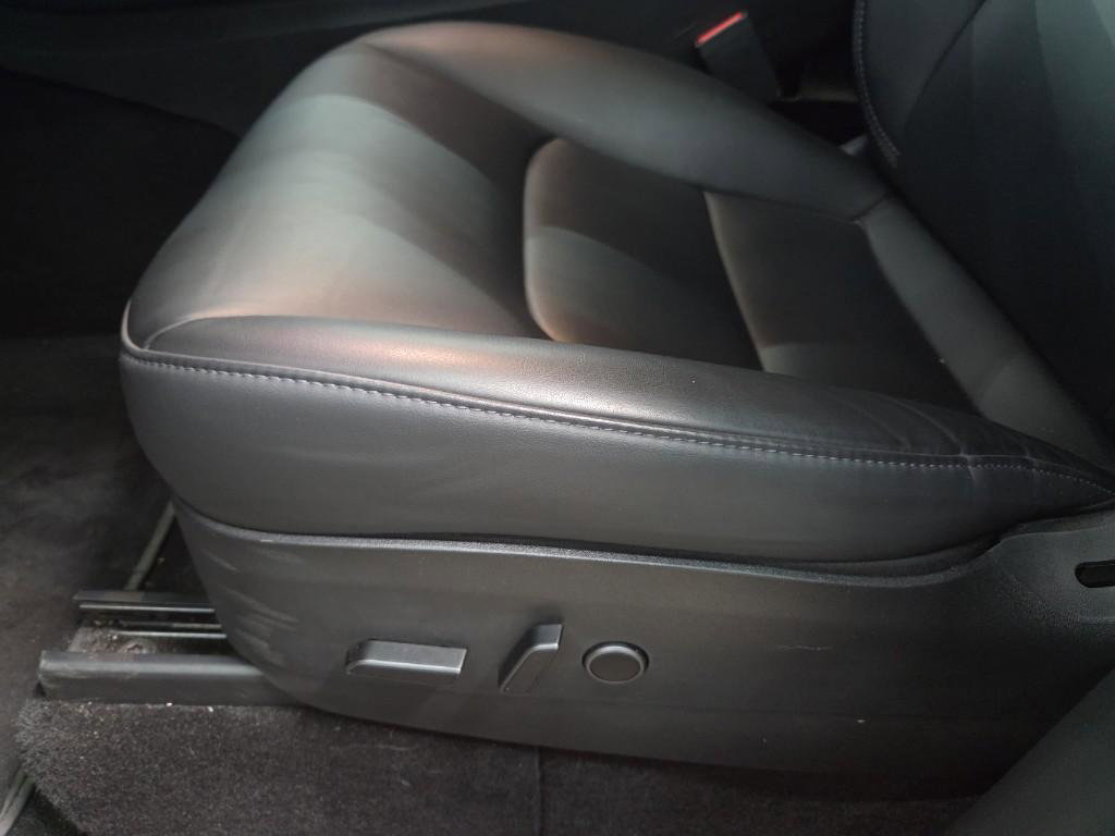 Tesla Model Y Long-Range AWD 351pk 75 kWh [ AMD RYZEN+AUTOPILOT+20 INCH+533KM WLTP+PREMIUM AUDIO ] 2