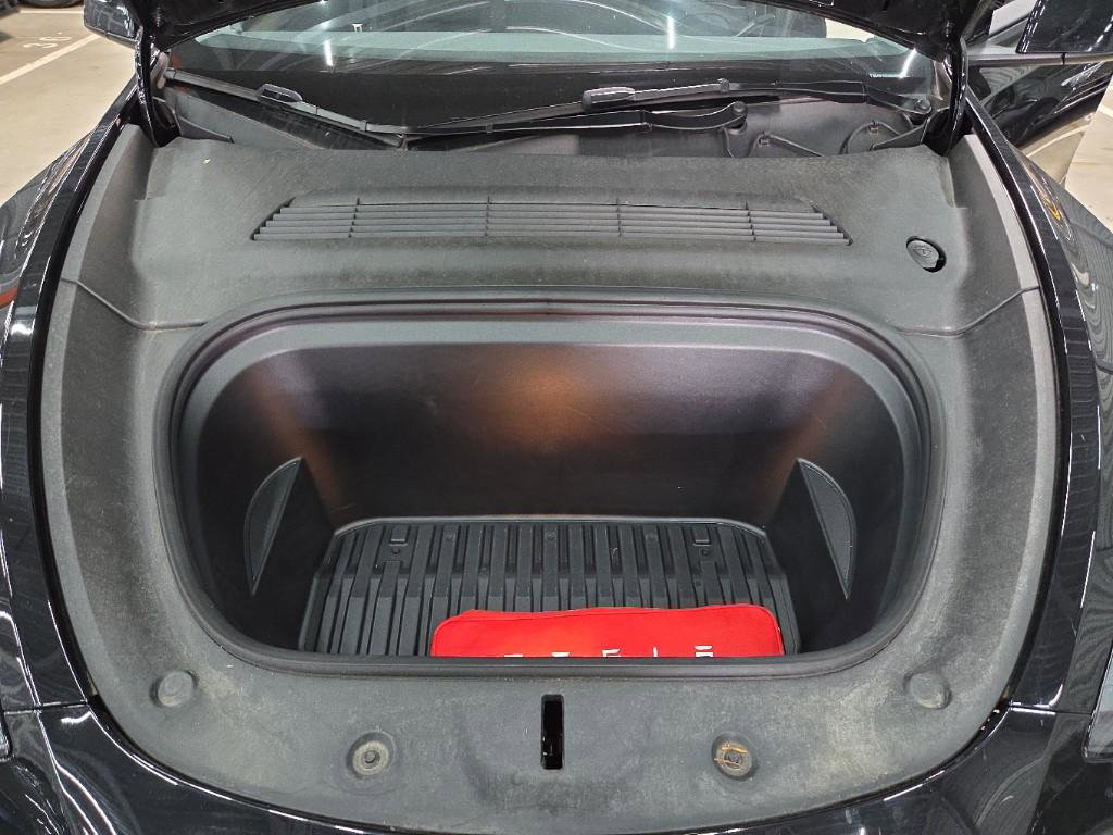 Tesla Model Y Long-Range AWD 351pk 75 kWh [ AMD RYZEN+AUTOPILOT+20 INCH+533KM WLTP+PREMIUM AUDIO ] 5