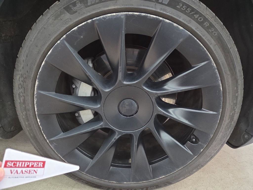 Tesla Model Y Long-Range AWD 351pk 75 kWh [ AMD RYZEN+AUTOPILOT+20 INCH+533KM WLTP+PREMIUM AUDIO ] 14