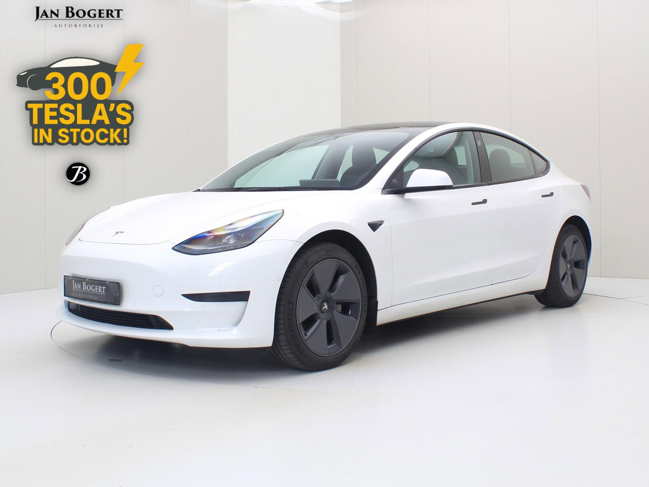 Tesla Model 3 Standard RWD Plus FACELIFT [ AMD RYZEN+TREKHAAK+LFP-ACCU+WARMTEPOMP+AUTOPILOT ]