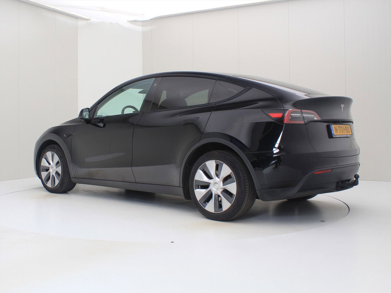 Tesla Model Y Long Range AWD 75kWh 351pk 90.7% SoH [ TREKHAAK+AUTOPILOT+19 INCH+PREMIUM AUDIO ] 3