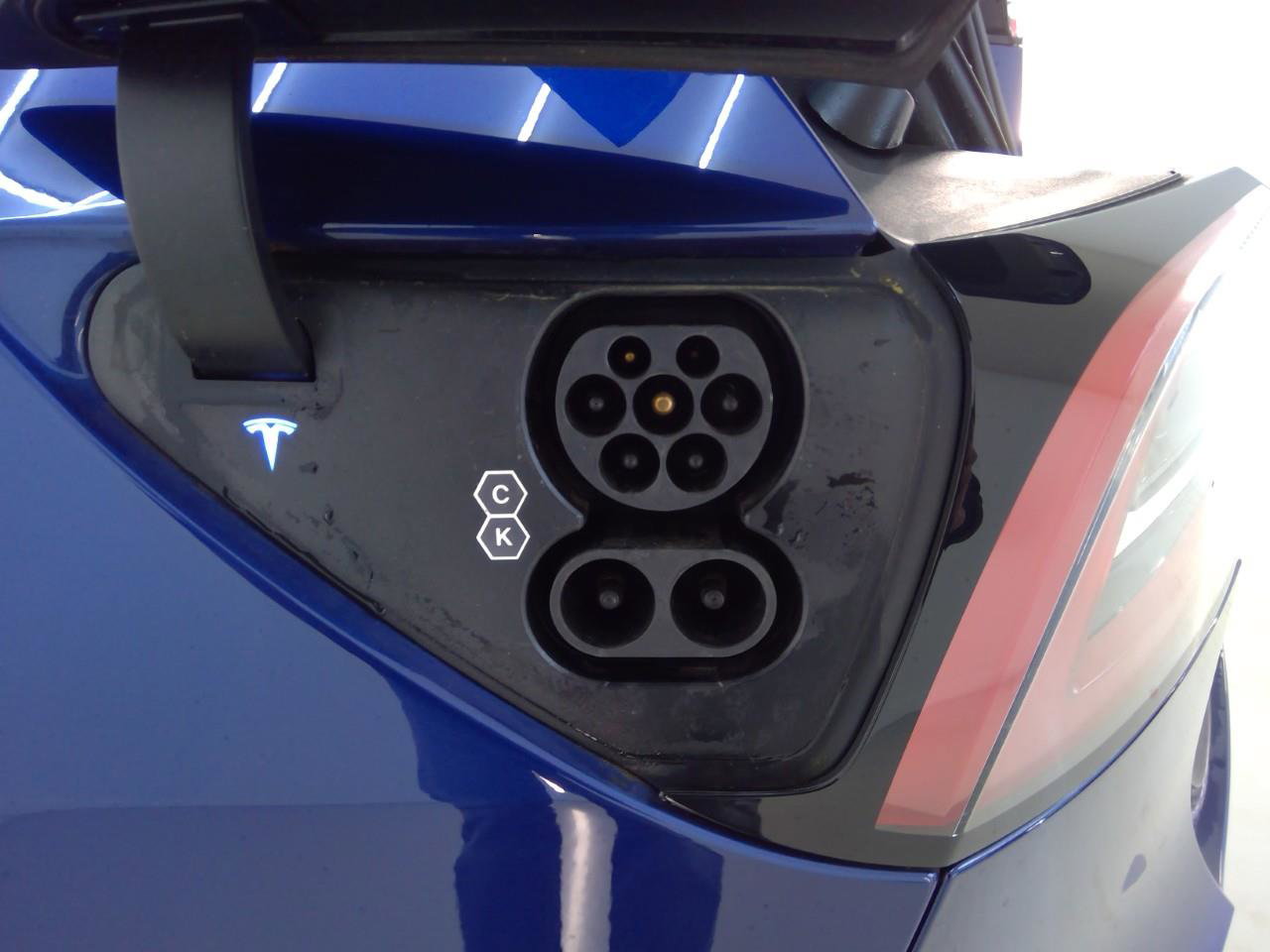 Tesla Model Y Long Range AWD 75kWh 351pk 91.2% SoH [ AUTOPILOT+20 INCH+PREMIUM AUDIO ] 15