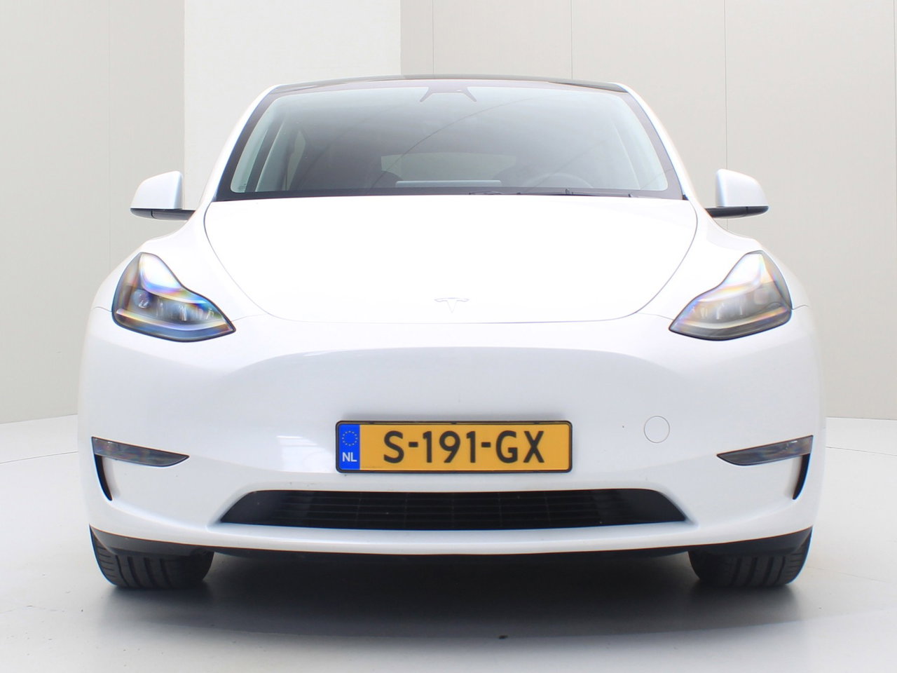 Tesla Model Y Long Range AWD 75kWh 351pk 95.2% SoH AMD RYZEN [ AUTOPILOT+19 INCH+PREMIUM AUDIO ] 6