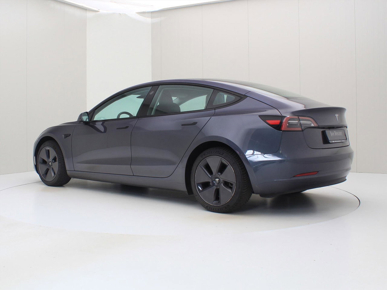 Tesla Model 3 Long-Range AWD 351pk 75 kWh UPGRADE [ RYZEN AMD+WARMTEPOMP+AUTOPILOT ] 3