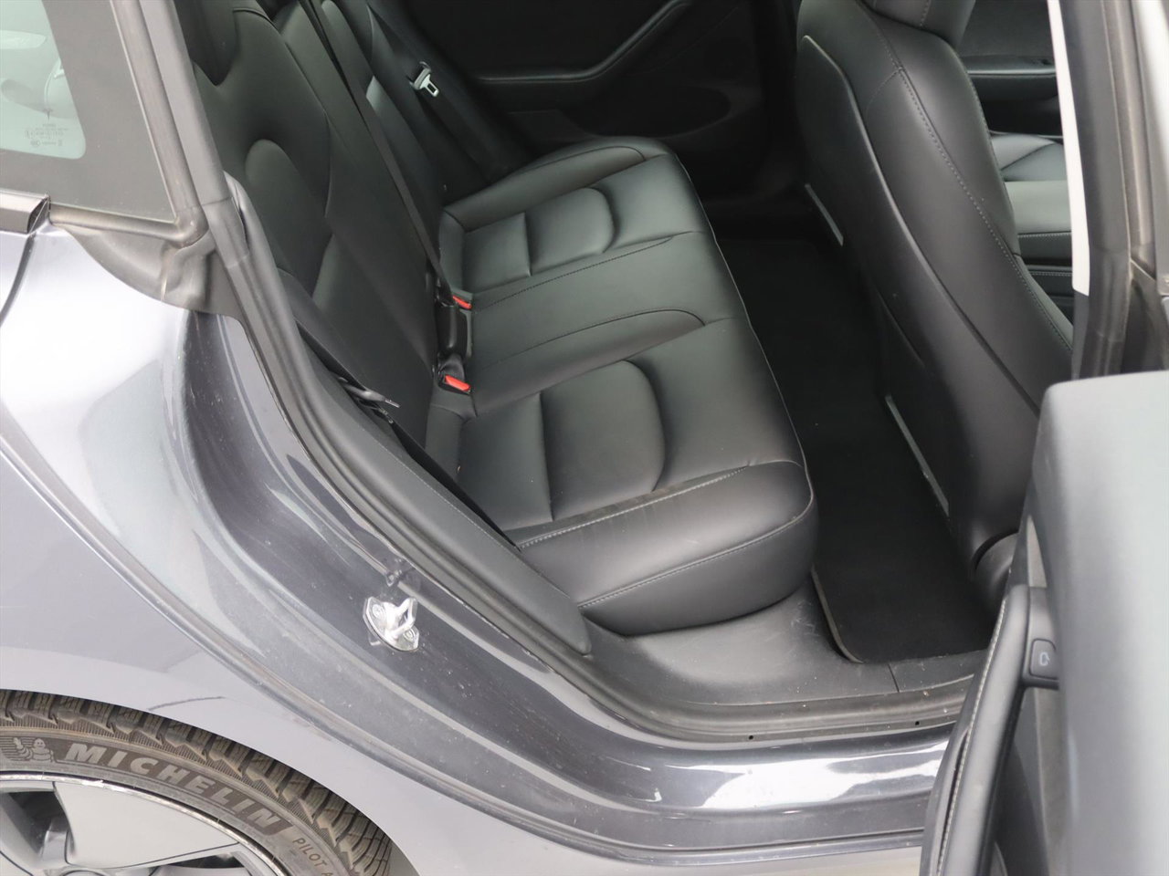 Tesla Model 3 Long-Range AWD 351pk 75 kWh UPGRADE [ RYZEN AMD+WARMTEPOMP+AUTOPILOT ] 15