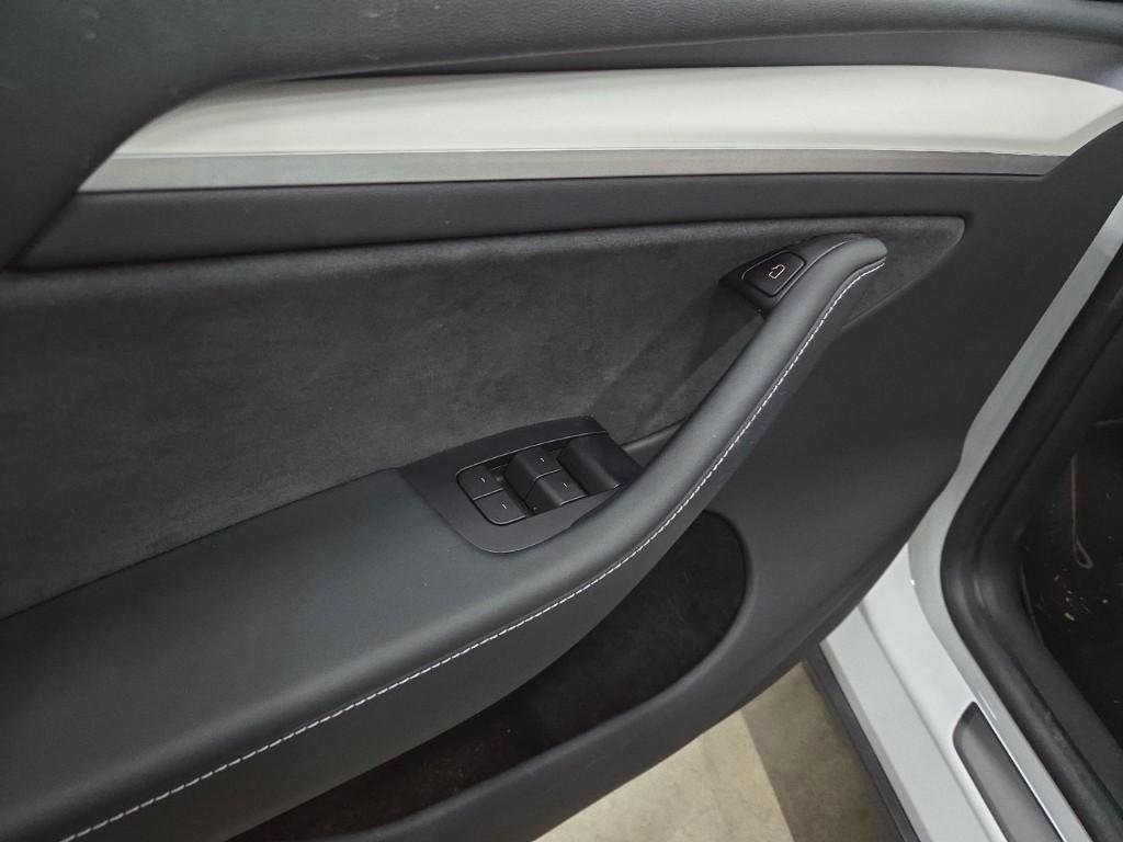 Tesla Model Y Long Range RWD [ HW4+WIT LEDER+AUTOPILOT+19 INCH+600KM WLTP ] 15