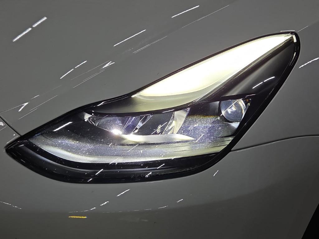 Tesla Model Y Long Range RWD [ HW4+WIT LEDER+AUTOPILOT+19 INCH+600KM WLTP ] 7
