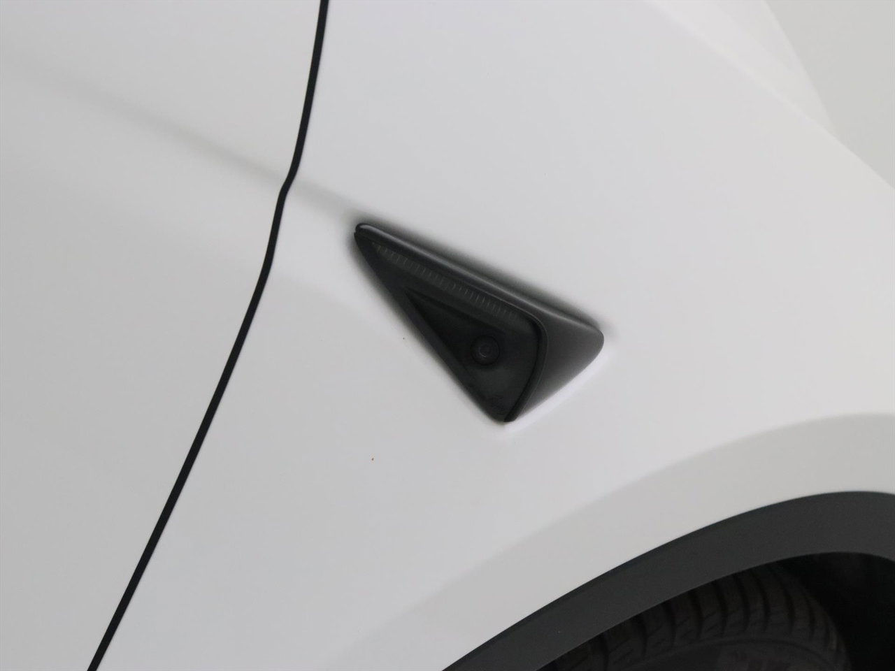 Tesla Model Y Performance 534pk AWD 90.9% SoH [ TREKHAAK+FSD+WIT LEDER+21 INCH+WARMTEPOMP+RYZEN ] 27