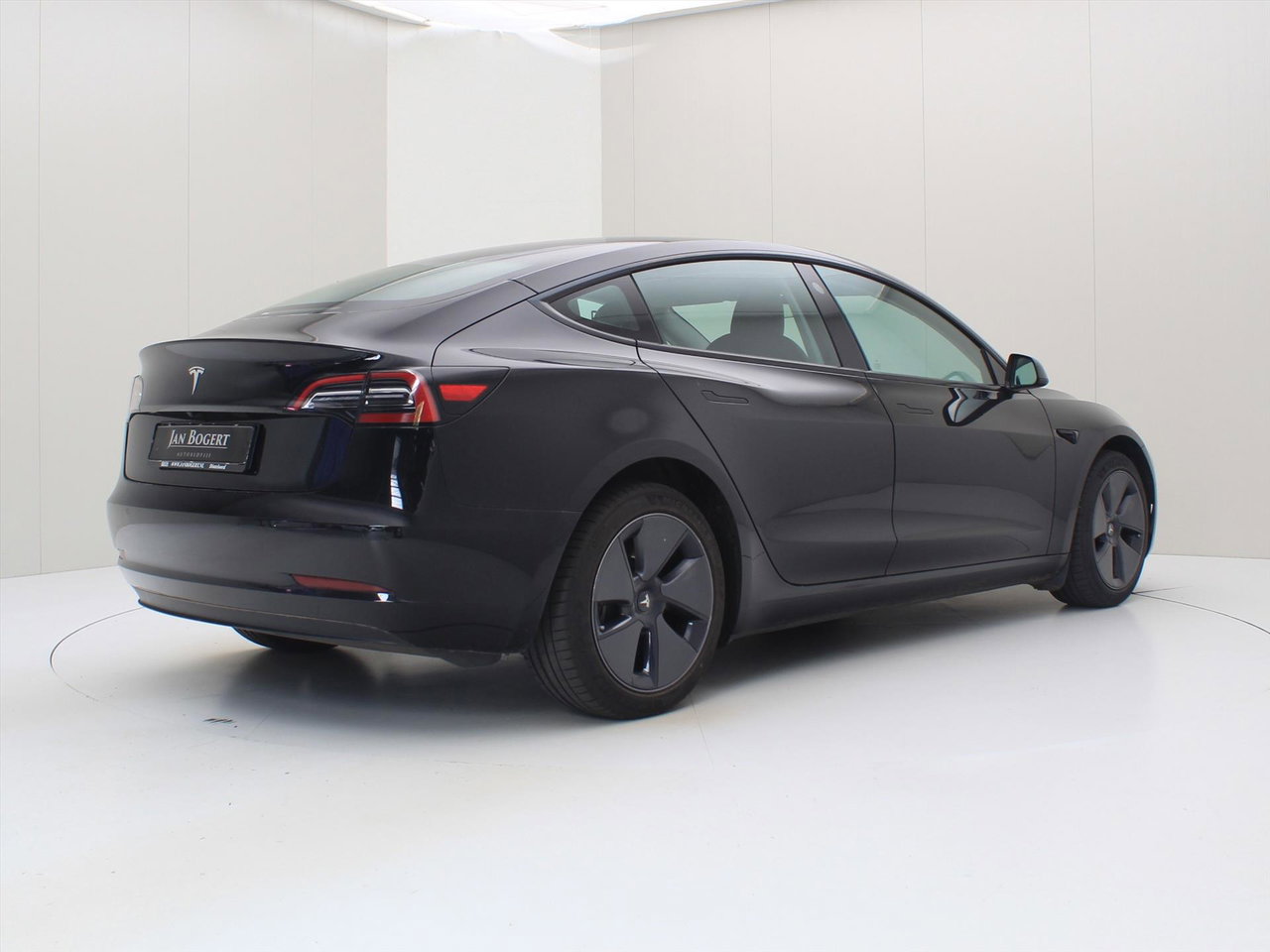 Tesla Model 3 Standard RWD Plus 94.5% SoH UPGRADE [ RYZEN AMD+LFP-ACCU+WARMTEPOMP+AUTOPILOT+60 kWh+PREMIUM AUDIO ] 2