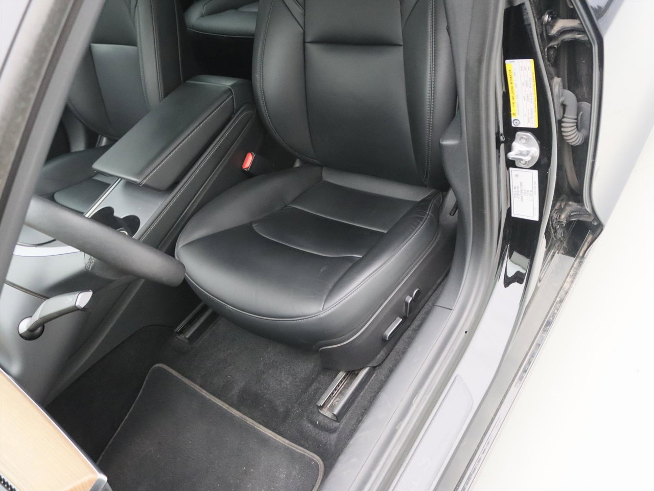 Tesla Model 3 Standard RWD Plus 94.5% SoH UPGRADE [ RYZEN AMD+LFP-ACCU+WARMTEPOMP+AUTOPILOT+60 kWh+PREMIUM AUDIO ] 17